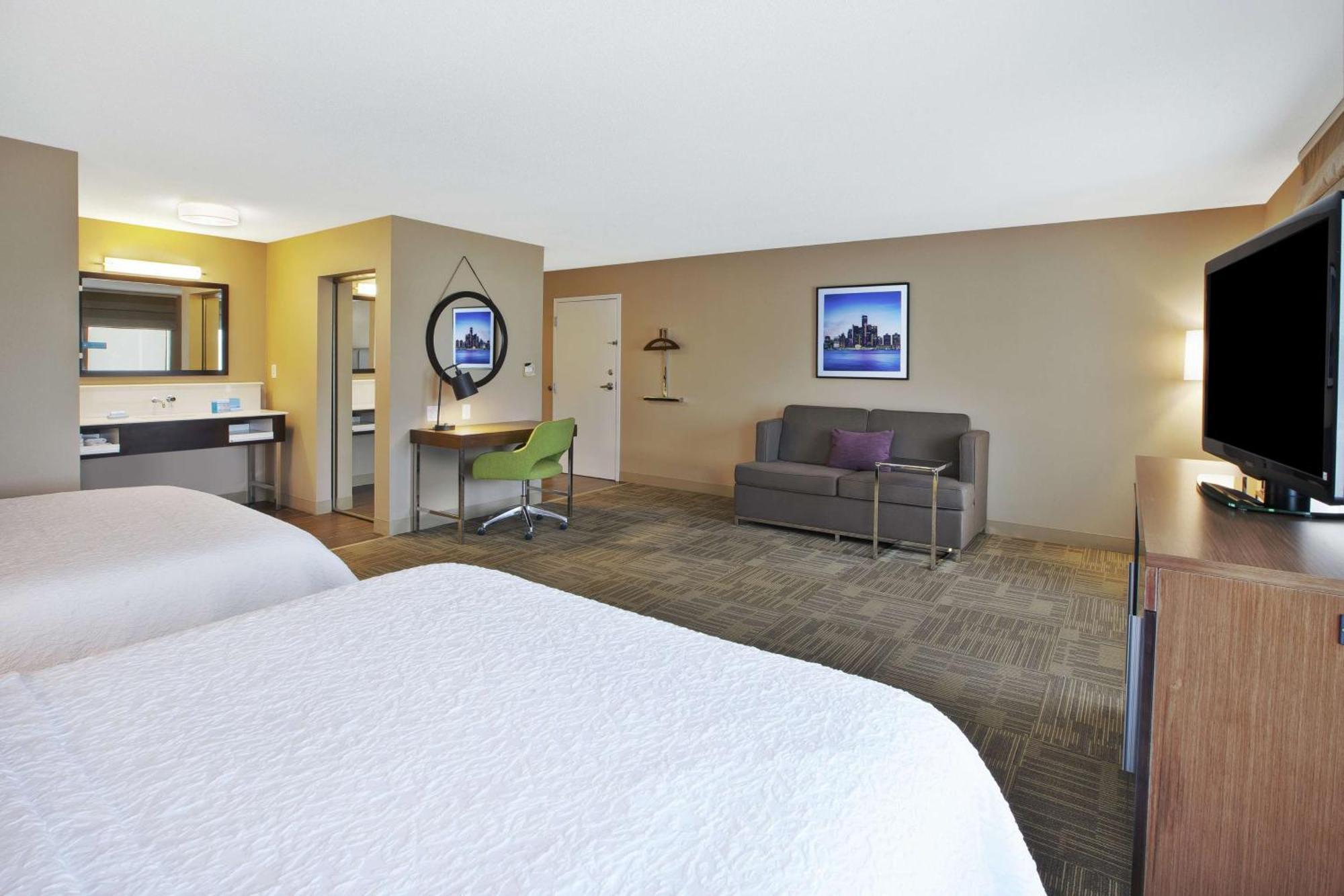 Hampton Inn Commerce/Novi Bagian luar foto