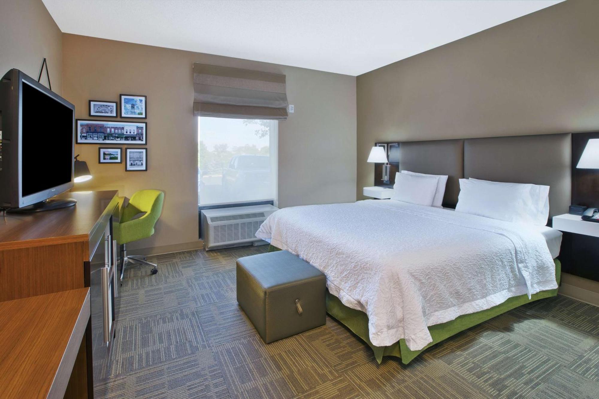 Hampton Inn Commerce/Novi Bagian luar foto