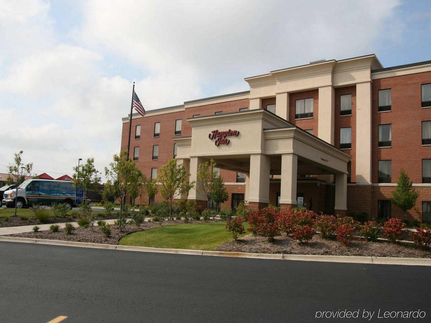 Hampton Inn Commerce/Novi Bagian luar foto