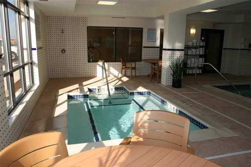 Hampton Inn Commerce/Novi Fasilitas foto